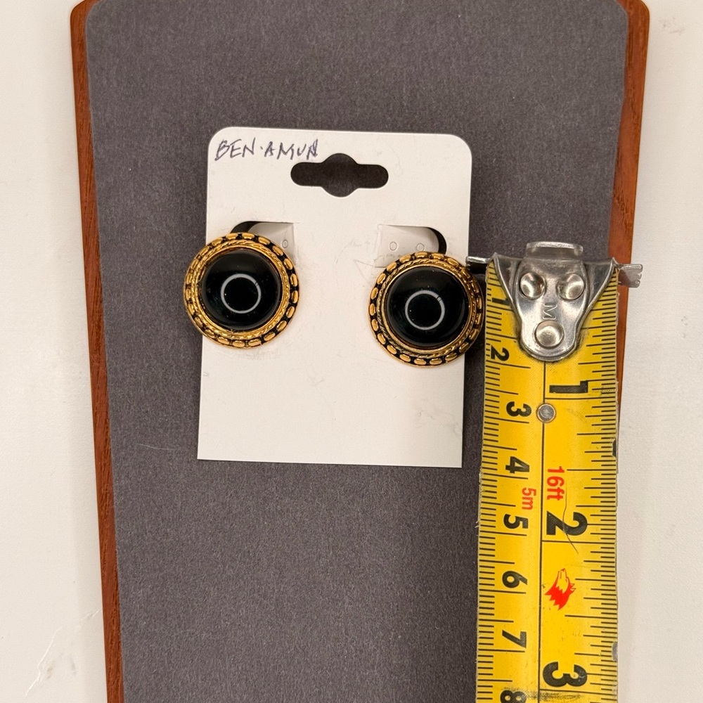 Ben-Amun Vintage Black Cabochon Clip-On Earrings | 1980s Gold Statement Jewelry - Picture 8 of 8